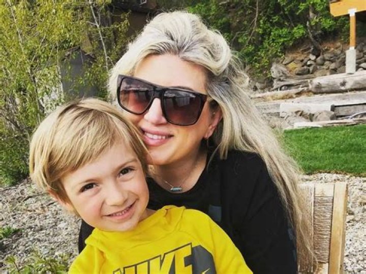 Adam Morrison - Age, Family, Bio