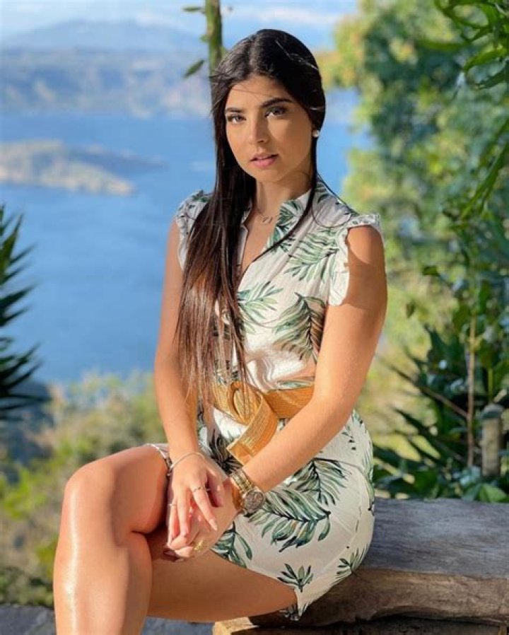 Adriana Daabub Hasbun Height, Weight, Net Worth, Age, Birthday, Wikipedia, Who, Instagram, Biography