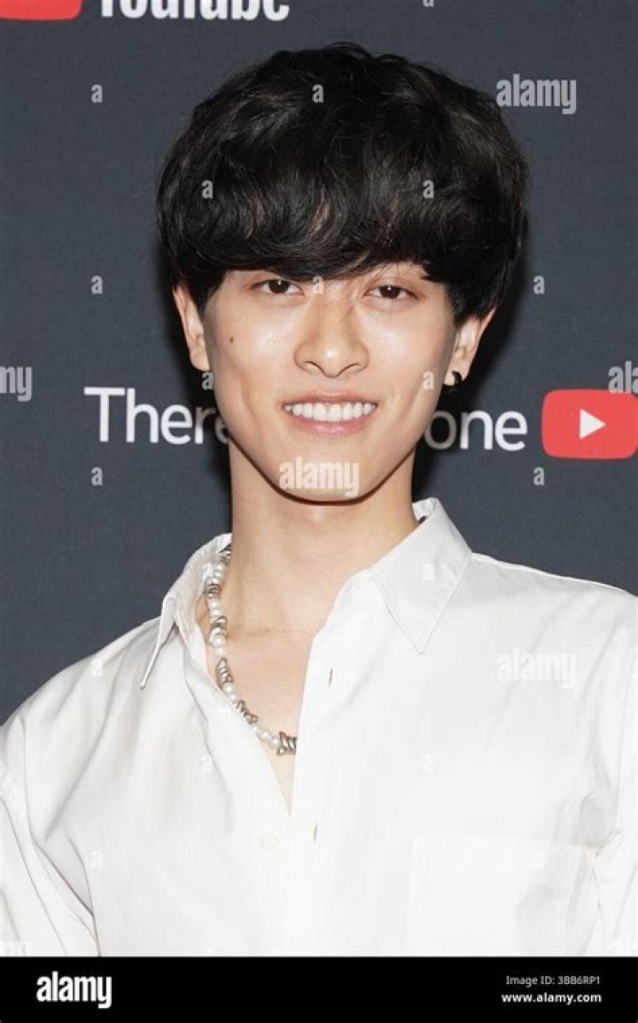 Alan Chikin Chow Height, Weight, Net Worth, Age, Birthday, Wikipedia, Who, Instagram, Biography