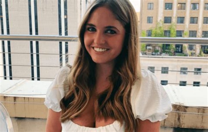 Alexis Sofia Cuban Bio (Wiki) 