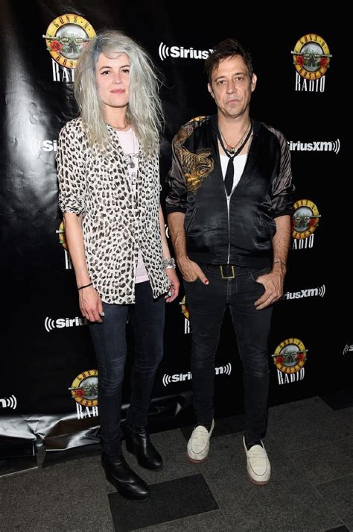 Alison Mosshart Net Worth - Wiki, Age, Weight and Height, Relationships, Family, and More