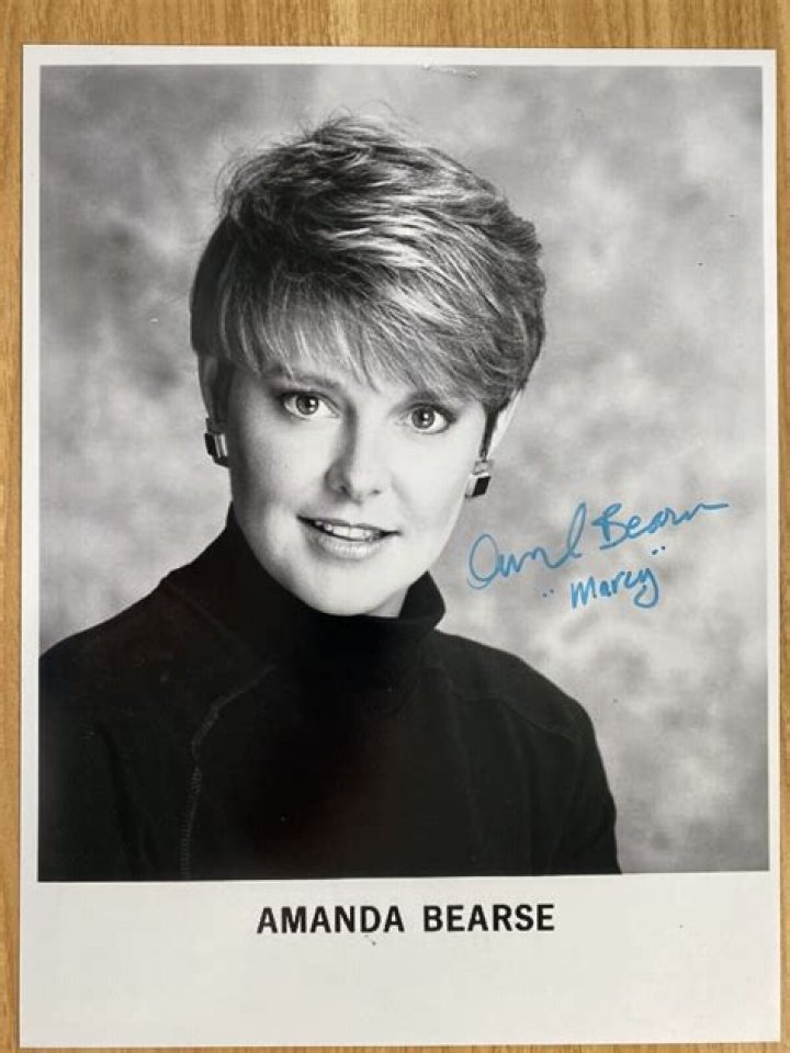 Amanda Bearse Bio (Wiki) 
