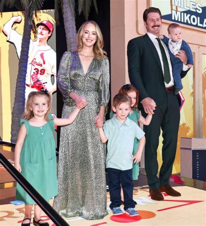 American Football Coach, Les Miles's Wife, Kathy Miles Is Mother Of Four Children