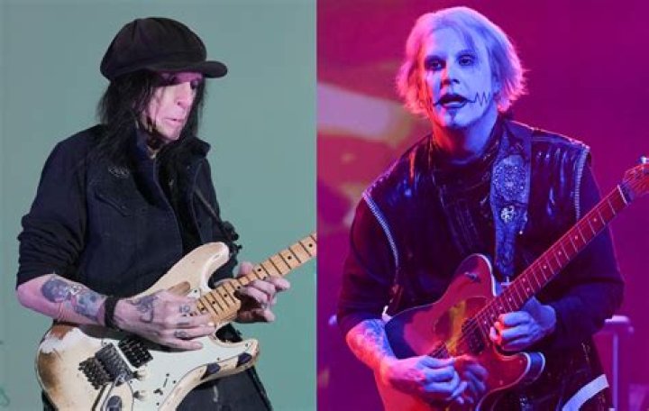 American ‘Mötley Crüe’ guitarist Mick Mars’ struggles with ankylosing spondylitis! Learn about its impact on his career!