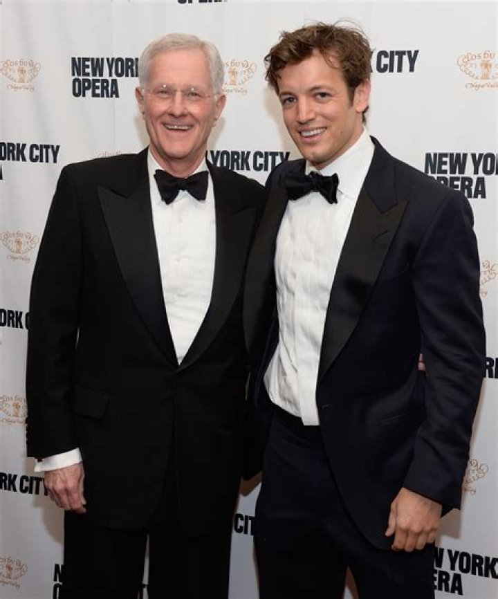 Ames Brown Net Worth - Wiki, Age, Weight and Height, Relationships, Family, and More