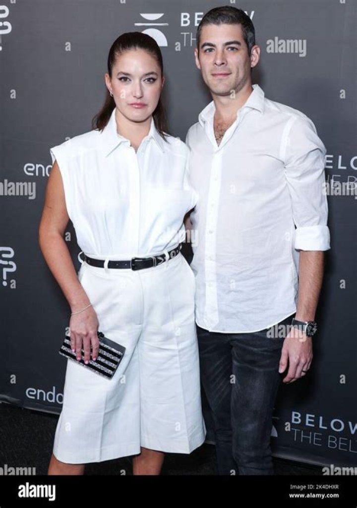 Andrew Aronow Bio (Wiki) 