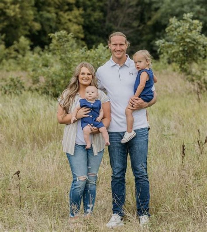 Andrew Van Ginkel - Age, Family, Bio