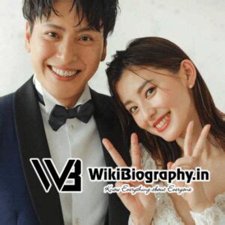 Asahina Aya - Age, Family, Bio