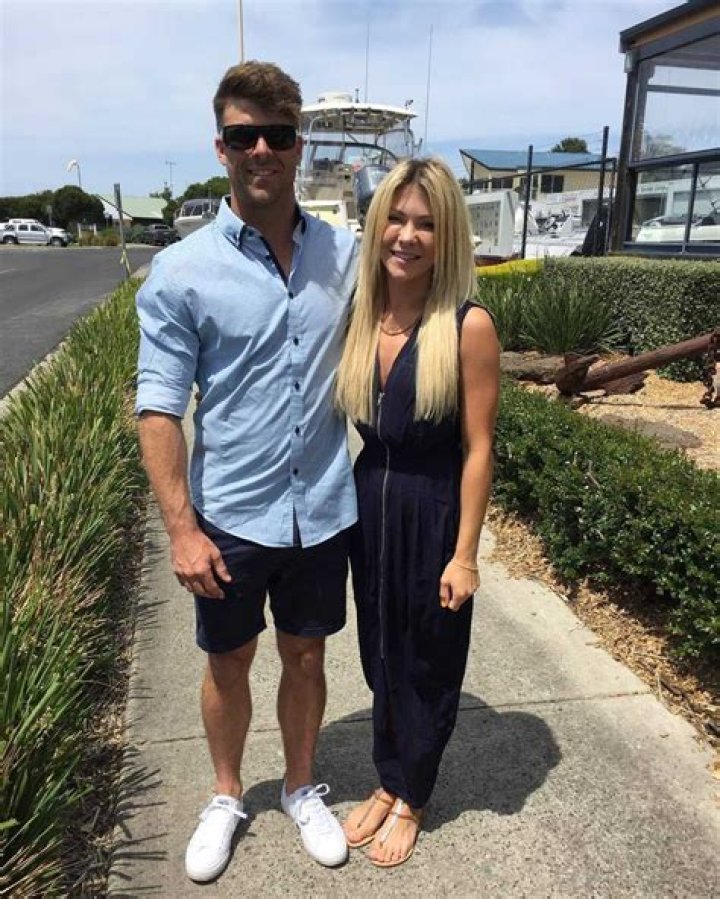 Ashley Youle Height, Weight, Net Worth, Age, Birthday, Wikipedia, Who, Instagram, Biography