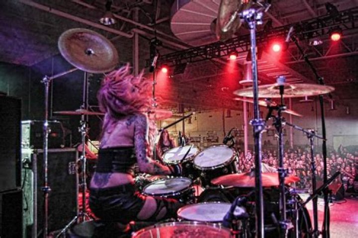 Athena Bass - Age, Family, Bio