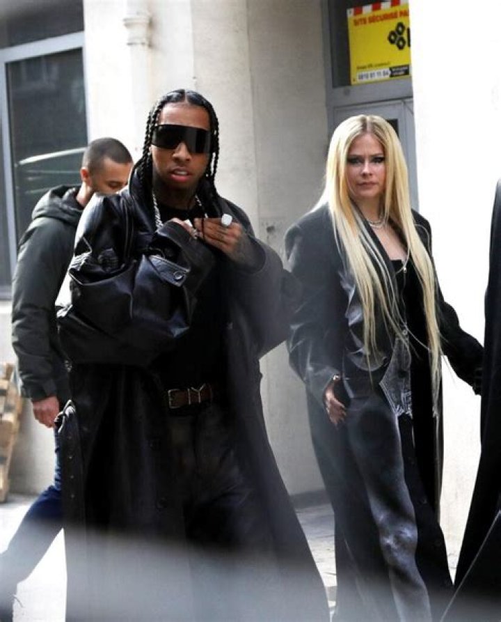 Back Together? Avril Lavigne and Tyga Are Seen Together Amid Break Up Rumors!