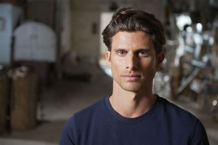 Barrett Pall - Age, Family, Bio