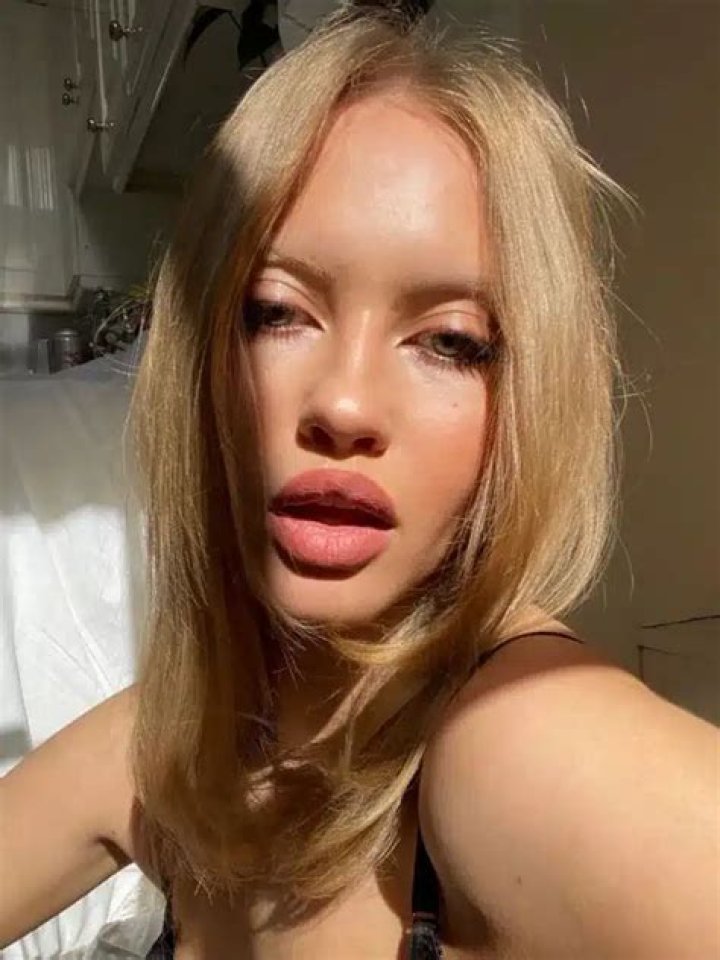 Bio, Career, Net Worth, Tattoos, Boyfriend,