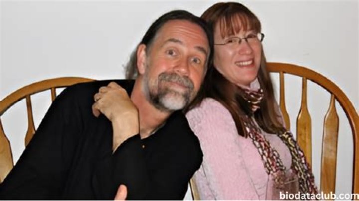 Brad Delp - Trivia, Family, Bio