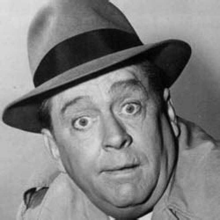 Bright Eyes - Cast, Ages, Trivia