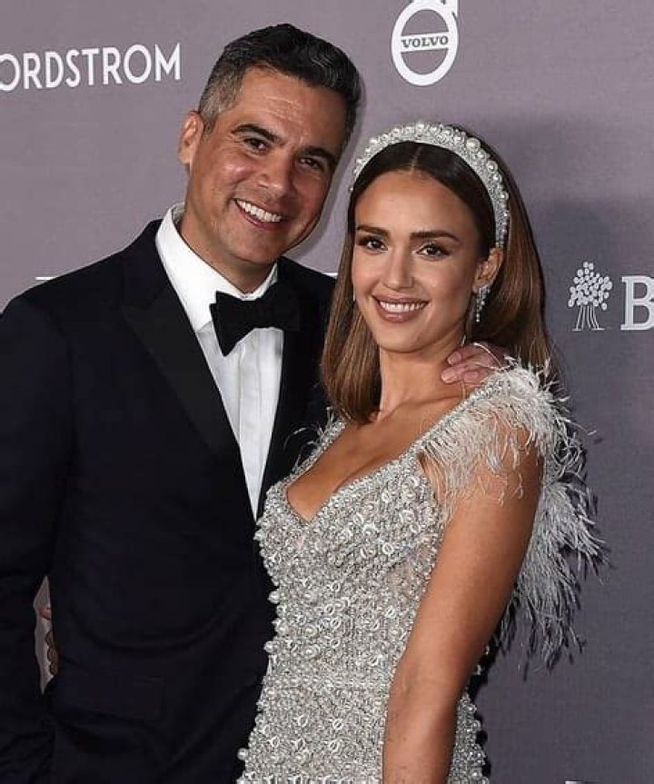 Cash Warren Bio (Wiki) 