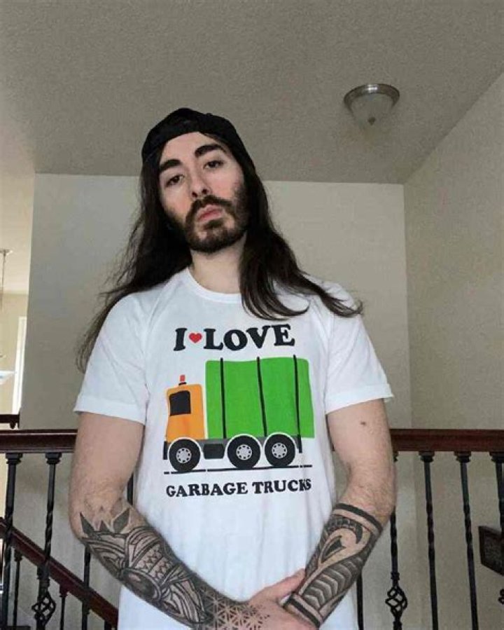 Cashout Mike - Age, Family, Bio