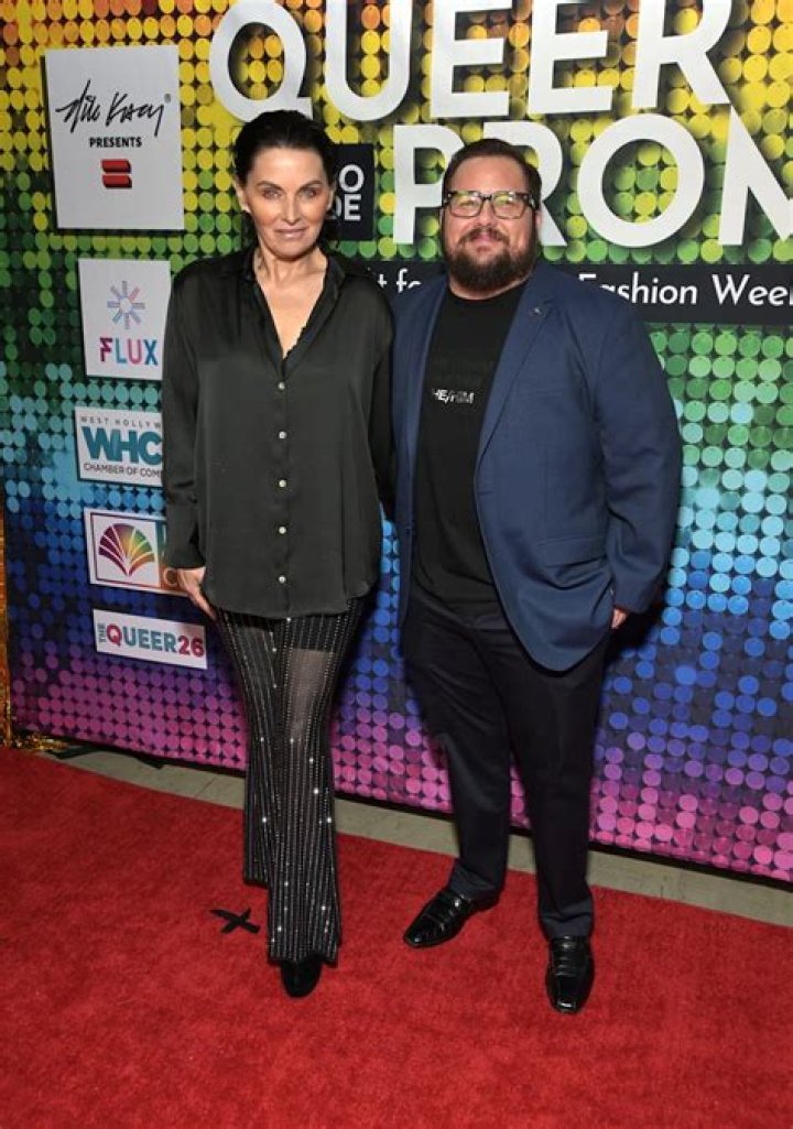 Chaz Bono Bio (Wiki) 