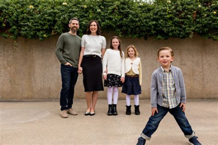 Clint Moffatt - Age, Family, Bio