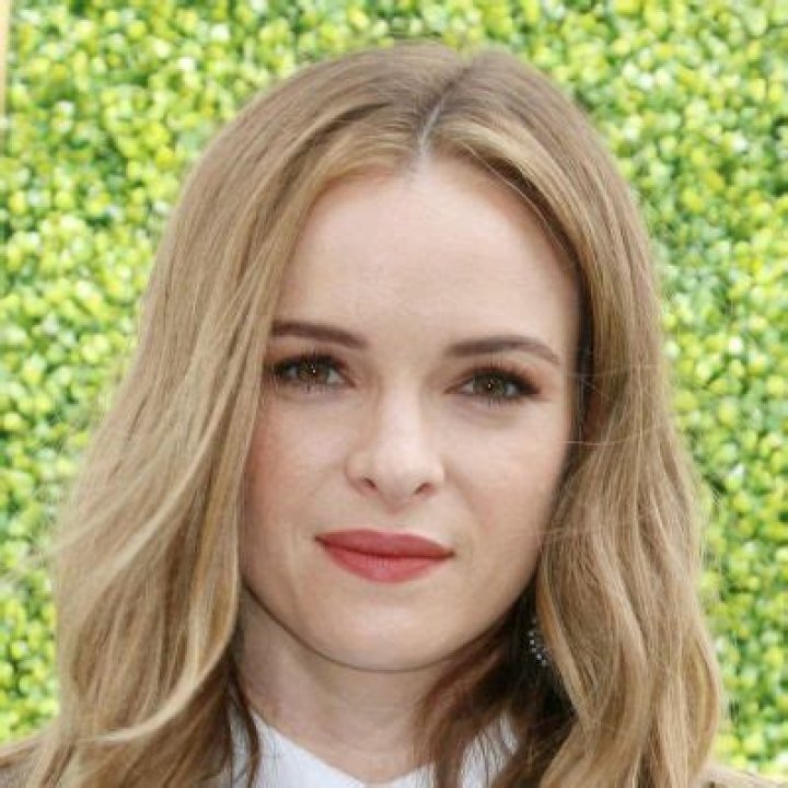 Danielle Panabaker Bio (Wiki) 