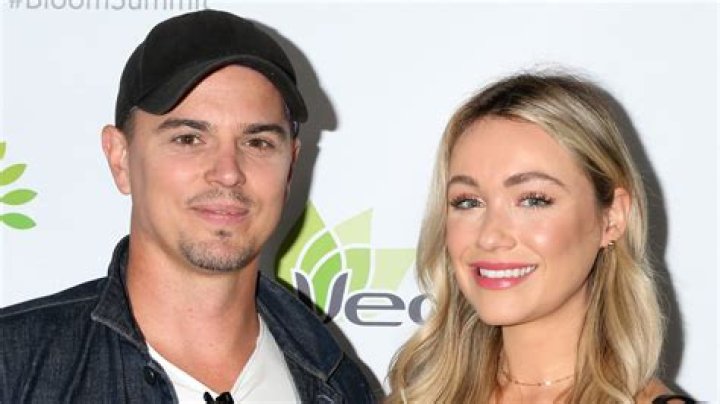 Darin Brooks - Age, Family, Bio