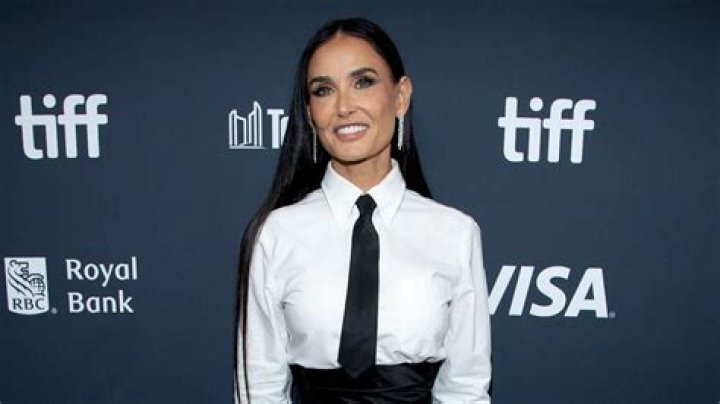 Demi Moore Bio (Wiki) 