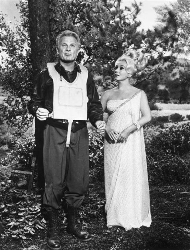 Eddie Albert - Trivia, Family, Bio