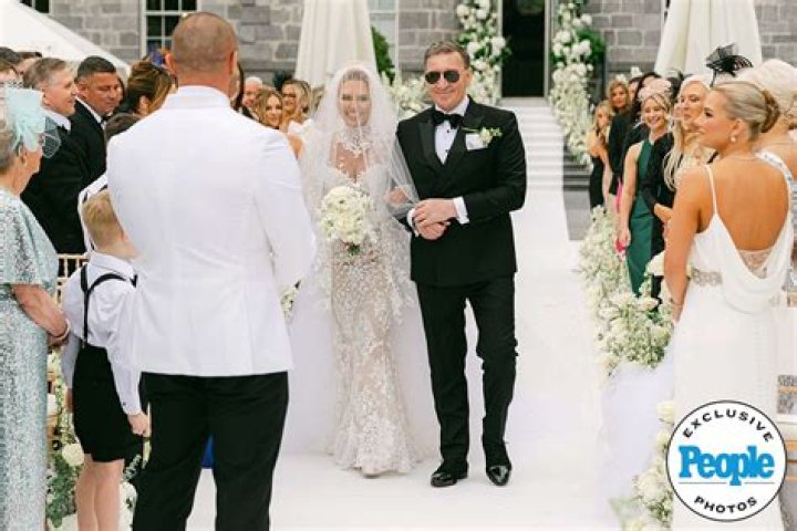 Erin McGregor - Age, Family, Bio