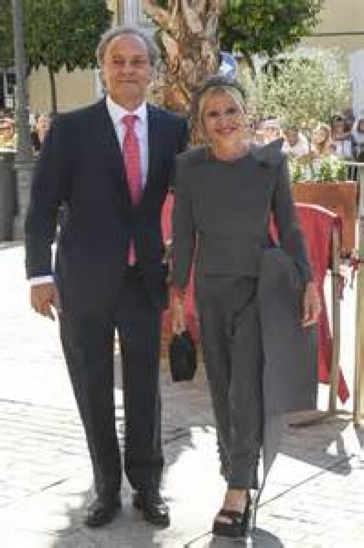 Eugenia Martínez de Irujo - Age, Family, Bio