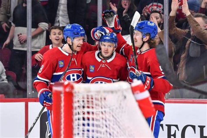 Evgenii Dadonov Family: Wife, Children, Siblings, Parents