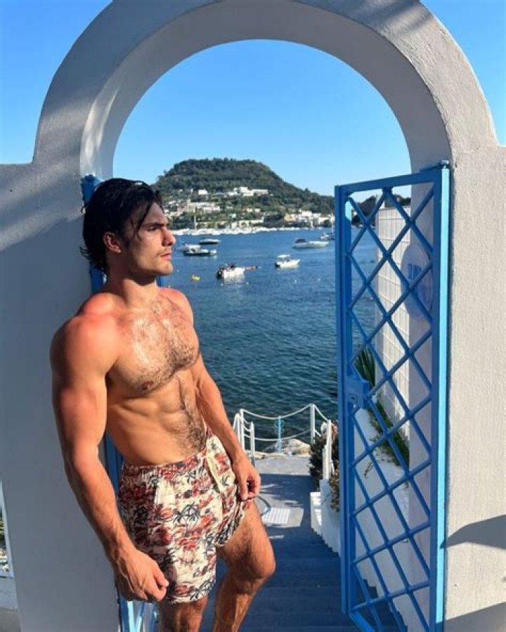 Fabian Balbuena Height, Weight, Net Worth, Age, Birthday, Wikipedia, Who, Nationality, Biography