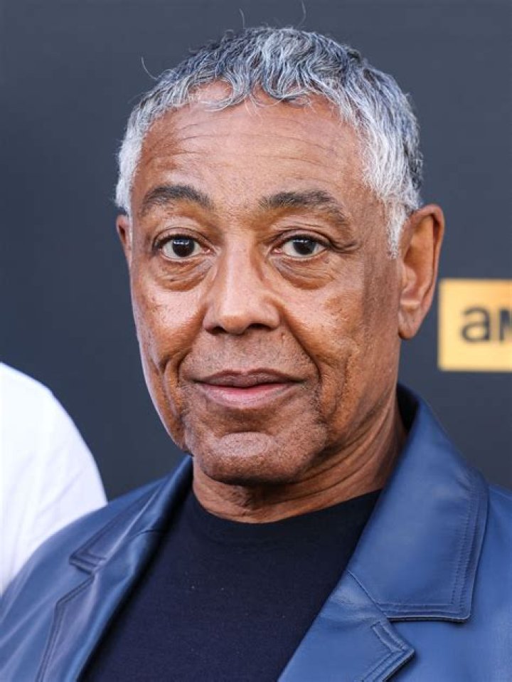 Giancarlo Esposito Height, Weight, Net Worth, Age, Birthday, Wikipedia, Who, Nationality, Biography
