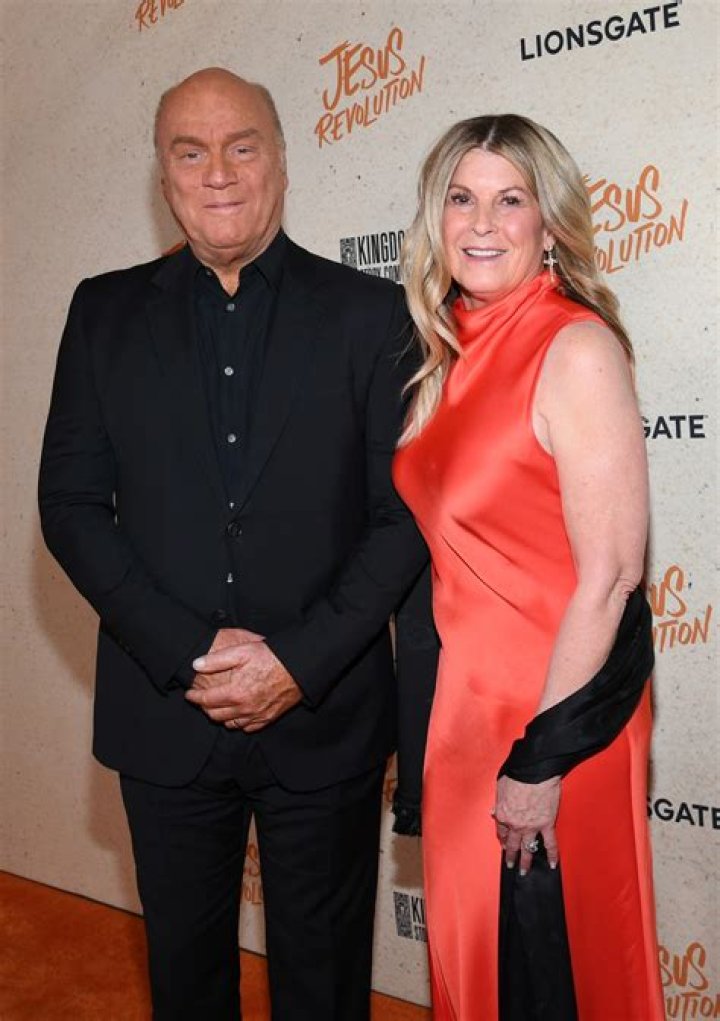 Greg Laurie - Age, Family, Bio