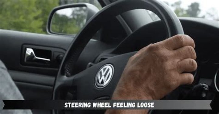 Is a loose steering wheel dangerous?