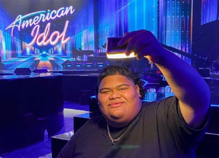 Is Iam Tongi Gay, Does He Have A Boyfriend? Sexuality And Dating History