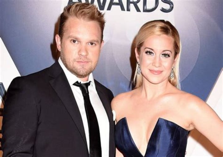 Is Kellie Pickler Pregnant With Husband Kyle Jacobs In 2023? Baby Bump