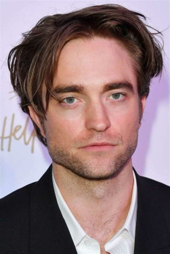 
Is Robert Pattinson Gay? What Is Robert Pattinson Sexuality? Know All the Details Here! 