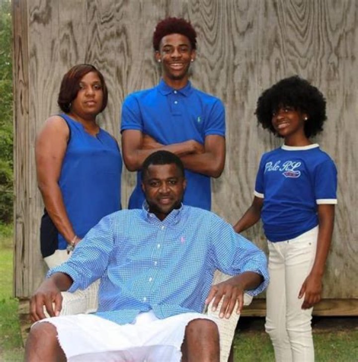 Ja Morant - Age, Family, Bio