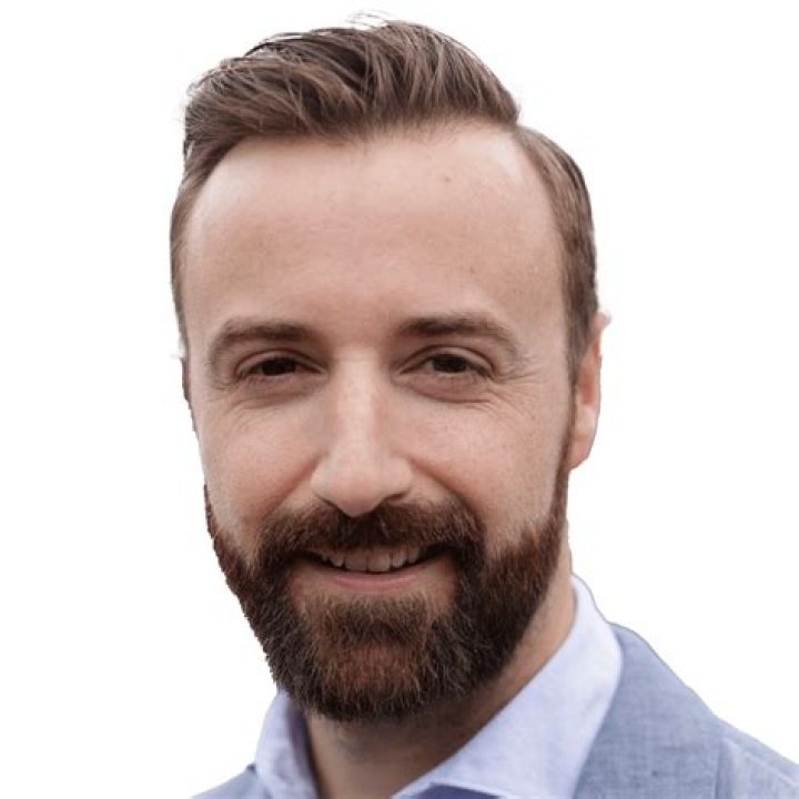 James Hinchcliffe Bio (Wiki) 