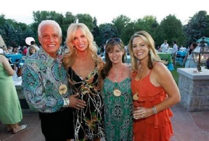 Janet Elway, Former Spouse of John Elway! Know Her Husband, Wife, Children, House, Instagram, Net Worth, & More.