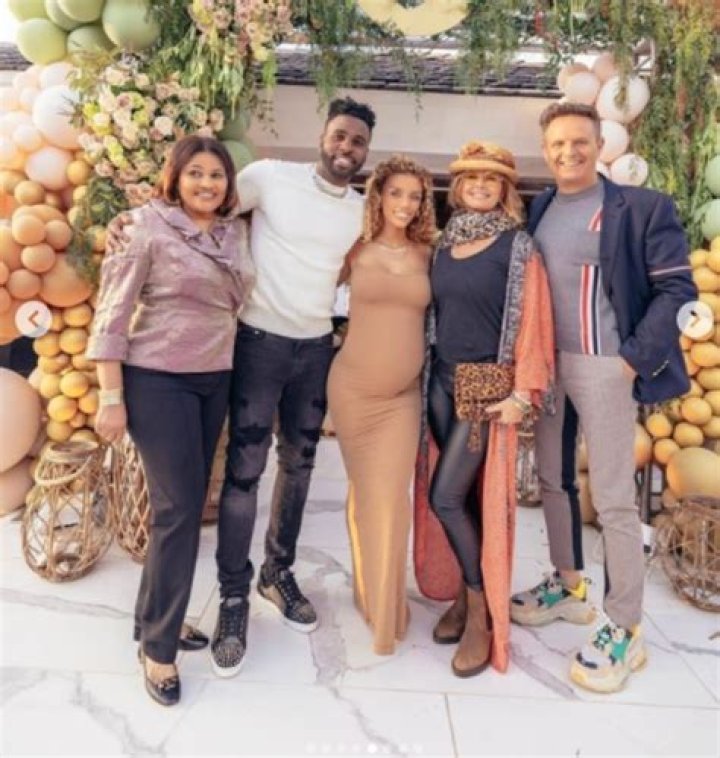 Jena Frumes - Age, Family, Bio