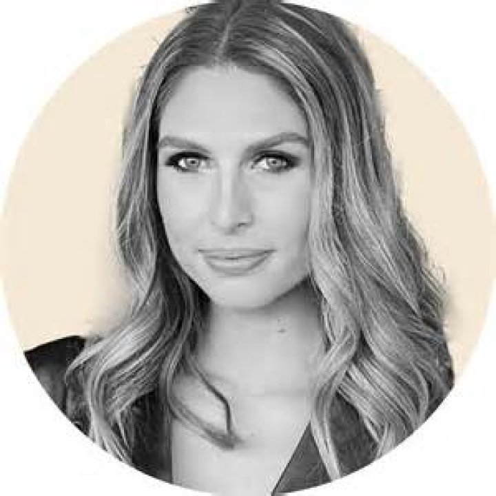 Jeni Summers - Age, Family, Bio