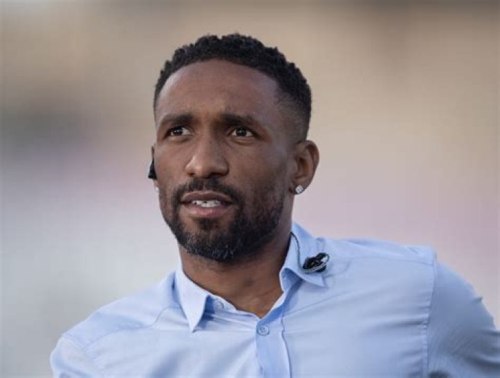 Jermain Defoe, OBE Bio (Wiki) 