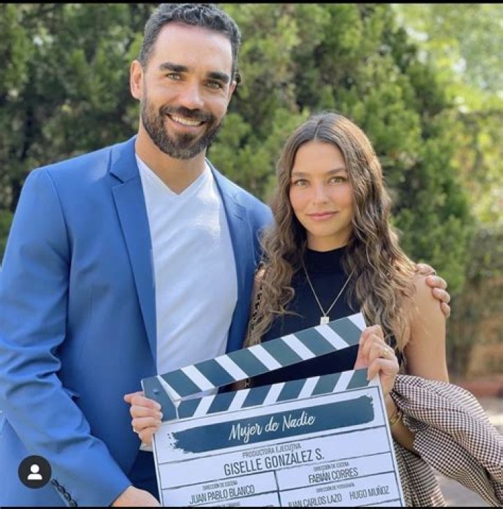 Juanita Arias - Age, Family, Bio