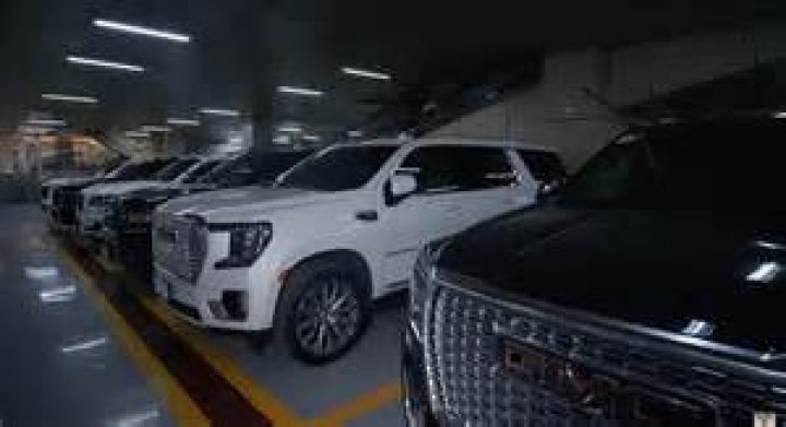 Julius Babao - Age, Family, Bio