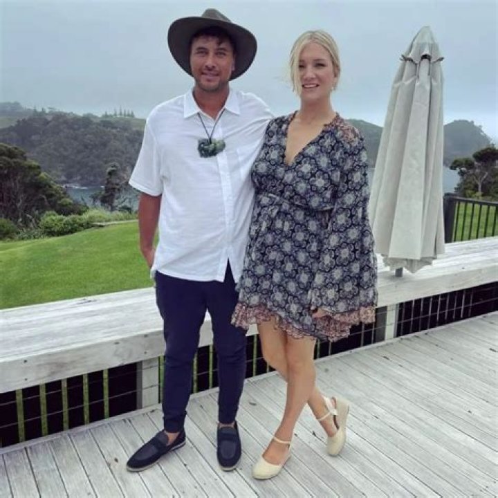 
Kelly Johnson Height, Weight, Net Worth, Age, Birthday, Wikipedia, Who, Nationality, Biography 