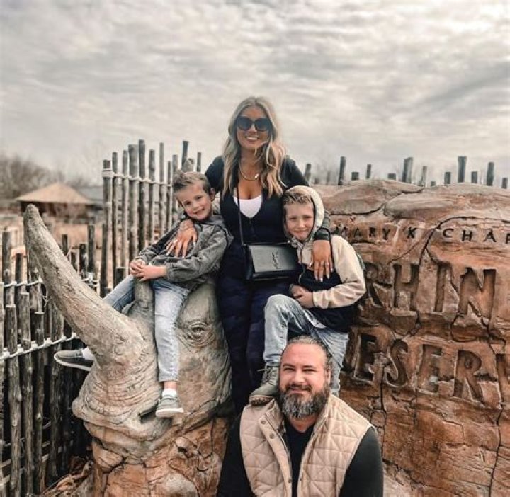 Kristin Arteaga - Age, Family, Bio