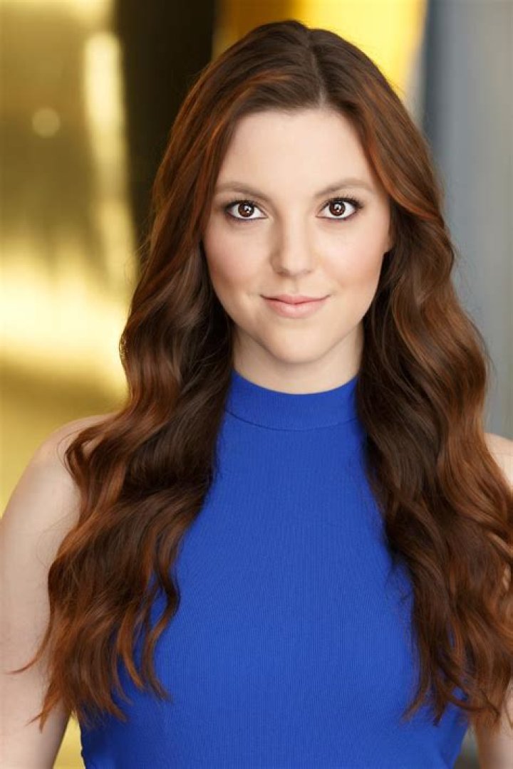 Lexi Giovagnoli - Age, Family, Bio