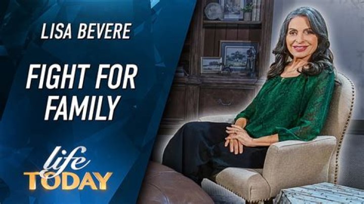 Lisa Bevere - Age, Family, Bio
