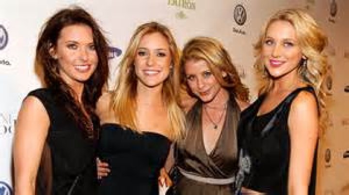 Lo Bosworth Bio (Wiki) 